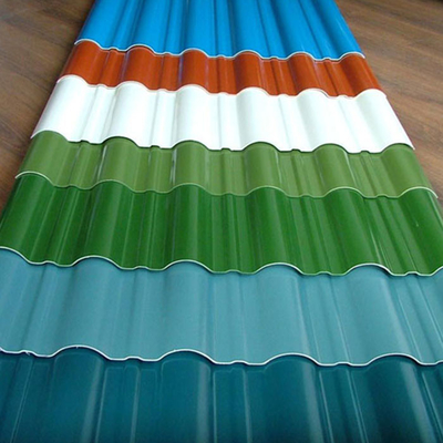 Vooraf geverfte Bladen 12 M Color Coated Corrugated van het Koolstofstaaldakwerk
