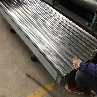 4Ft 8Ft 10Ft de Bladen van het Staaldakwerk, Gi bedekten Gegalvaniseerde Golfdakwerkcomités met een laag